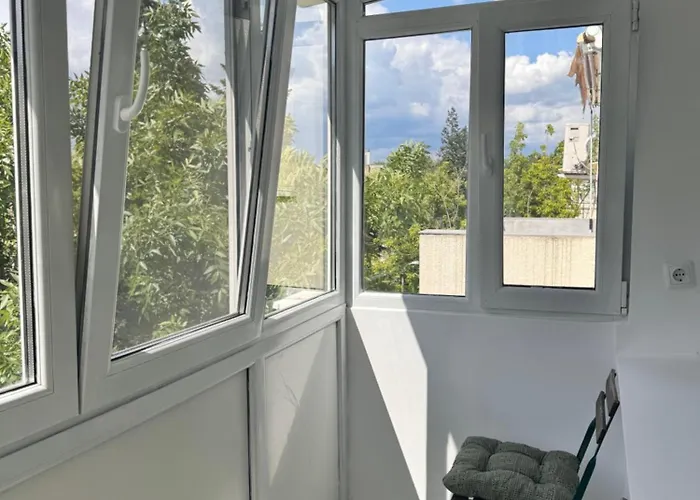 Kiseleff Park - Piata Victoriei